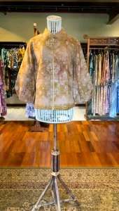 Queen Coat Viscos Dian Pelangi: Jaket Modis Terbaru Korea