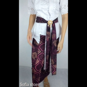 Rok Kamen Bali Bawahan Kebaya Bali Free Selendang dan Bros Kutu baru