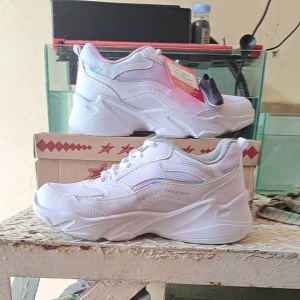 Sepatu sneakers cewek PROATT LIP 504 2 warna  sz 37-40(FREE KAOS KAKI)