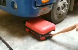 Calin Paris - P4 - Polypropylene PP 20" 24" 28" Luggage Travel hand carry suitcase bag- Stronghold / Beg Bagasi