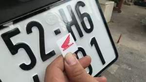 [ 1 MIẾNG ] TEM CÁNH CHIM NHÁM TRONG SUỐT DÁN BIỂN SỐ