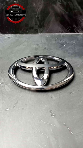 Logo Grill Depan Yaris 2016-2022 Vios Gen 3 2013-2020 Original