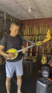 พิณไฟฟ้า 2สาย หัวลายกนก บอดี้ทรงโบราณ ไม้ท่อนเดียว พิณไฟฟ้า 2 สาย พิณไฟฟ้า2สาย - Lazada