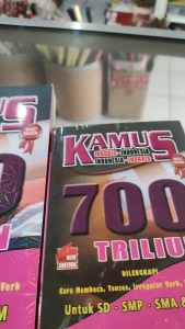 Kamus Bahasa Inggris 700 Triliun Ukuran Besar A5 atau Kecil A6