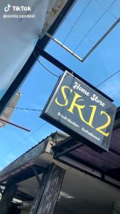 SUNBLOK SR12 - SUNSCREEN SR12 - Sunscreen Wajah Glowing Sunblok SR12