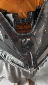 Reflektor head lamp lampu depan honda vario 160 original