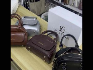 Plus box!!Tas wanita kulit premium Size 19x8x14cm-Tas selempang wanita terbaru-Tas fashion wanita kekinian-Tas shoulderbag wanita tophandle