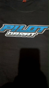 T-SHIRT PILOT DARAT ADA LELAH YANG SENGAJA DITAHAN TRUK BIRU (SABLON DTF)