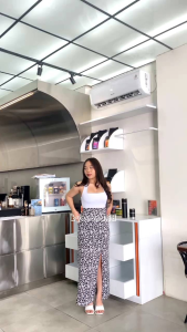 Rok Panjang Wanita: Desain Elegan untuk Kerja dan Acara