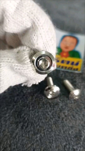 อารัตน์นอตซิ่ง น็อตยึดพักเท้าหลัง(ใส่ฮายาเต้จีน)สแตนเลส ขัดเงา ราคาต่อ 1ชุด 1ชุดมี 4ตัว ขายเฉพาะน็อต