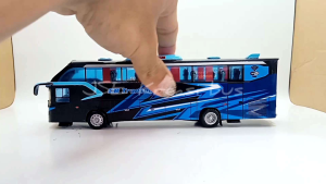 Miniatur Bus CB Trans Body New Avante Skala 64
