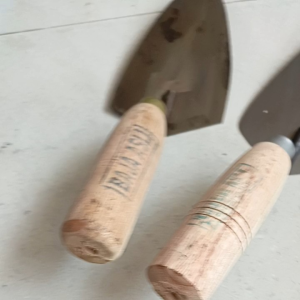 Sendok Semen Cetok Semen GALUR ASLI 18 Cm lebar 10 ASLI BAJA Sendok Bangunan CETOK LANCIP Sendok Tembok