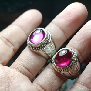 Batu cincin merah Siam Bangkok dan merah ros Bangkok asli