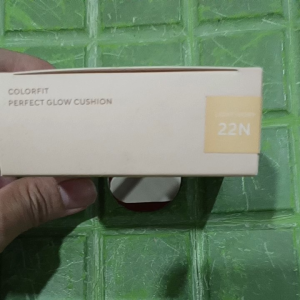 WARDAH COLORFIT PERFECT GLOW CUSHION 15g LIGHT IVORY 22N