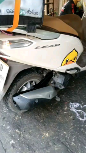 Lead Lock หลีด ท่อเดิมผ่าหมกเงียบ มอก.แท้ พร้อมคอท่อสแตนเลส หมอนซีเซซ 5 ด้วย คลิปเสียงท้ายรูป กดฟังได้เลย สินค้า 5 ดル