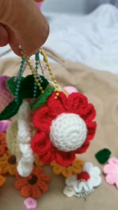 พวงกุญแจดอกไม้ พวงกุญแจไหมพรมงานDIY ห้อยกระเป๋าถือกระเป๋าสะพาย