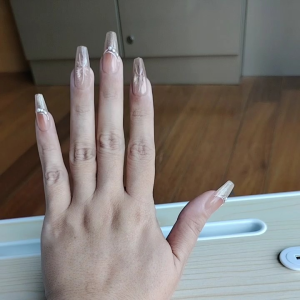 (FREE TOOLKIT ) 10 PCS PRESS ON NAILS. HANDMADE NAILS SIZE M