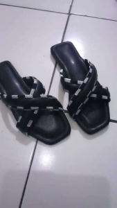 Sandal Flat Wanita Kekinian