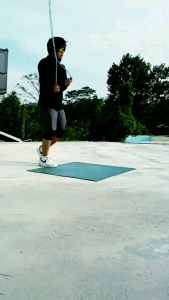 Skipping rope bearing selang premiun pemula tinju muay thai skiping lompat tali tali skipping jump rope dewasa skipping anak tali skiping olahraga skipping olahrga dewasa skipping anak pvc awet adjustbale bisa diatur panjang pendeknya alat olahraga