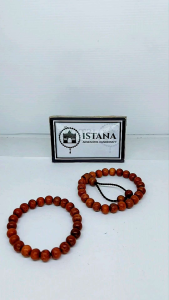Gelang Kayu Secang Butiran Bulat 8 mm: Desain Unik & Perhiasan