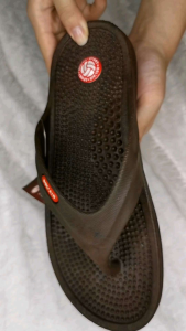 Sandal Kesehatan Pria: Solusi Nyaman & Ergonomis