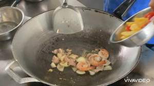 ซอสผัดเปรี้ยวหวาน ซอสสำเร็จรูป ซอสผัดเปรี้ยวหวานไม่ต้องปรุง