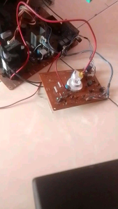 ALAT UNTUK MEMPERBAIKI TABUNG TV CRT HITER OTOMATIS