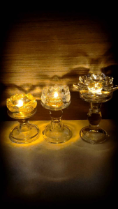 【安漮品牌 4小时透明壳 100粒装】一系列产品之【 4小时100粒装 透明壳】无烟无味（Tealight Candles High Quality 4H Transparent 100pcs ）纯天然，食用级酥油烛，环保安全，火光穩定。