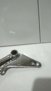 INJAKAN/PIJAKAN/PEDAL REM BELAKANG CRYPTON / VEGA R LAMA