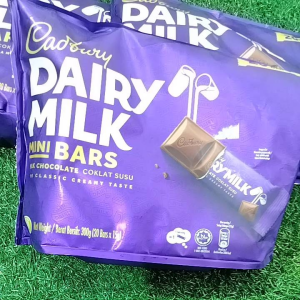 ช็อกโกแลต Cadbury Dairy milkขนาดจัมโบ้ 255กรัม