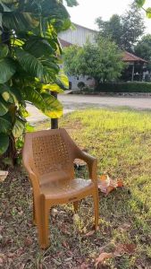 Kursi Plastik Istimewa I Napolly BIG - N 932 Kokoh MUrah