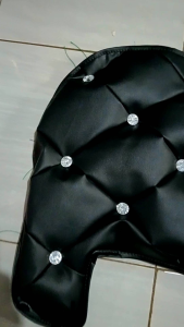 Taflak alas dashboard mobil Cover Dashboard mobil Hino 500 model sofa kancing kristal