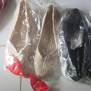 Sepatu Karet Porto Xem: Desain Nyaman & Cocok Untuk Berbagai Usia