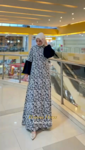 Outher dan Gamis Motif Simple Produk Amore by Ruby Edisi Hanna Dress