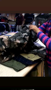 CELANA PENDEK CHINOS MOTIF ARMY LORENG BOLAK BALIK TERBARU DAN TERLARIS