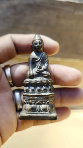 พระกริ่งปวเรศ พระเก่าๆ พระโบราณ สวย ส่งตรงปก