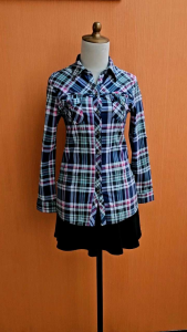 atasan kemeja wanita putih motif kotak biru ZELYRICIE cewek S anak perempuan 8 9 10 thn lengan panjang