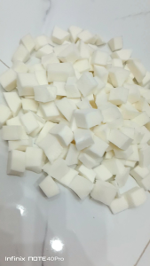 BUSA LATEX CACAH 100% LATEX UK 1 KILO UNTUK ISIAN BANTAL DAN BONEKA