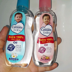 Cussons Baby Oil 50+50ml Minyak Urut Melembabkan