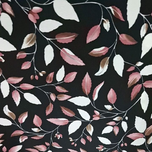 เกาหลี ผ้ายืดITY พิมลายหน้ากว้าง60"เป็นผ้าม้วนตัดแบ่งเป็นเมตรพื้นดำลายใบไม้ สวย