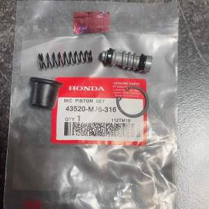 Seal Master Rem Karet: Aksesoris Motor Berkualitas