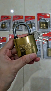 กุญแจ ระบบสปริง สีทอง คอสั้น คอยาว 25-50 มม. ตรา COSA FOX กันน้ำได้ ไส้ทองเหลือง รุ่นเหล็กชุบ ไม่ขึ้นสนิม กุญแจสปริง แม่กุญแจ ระบบสปริง ล็อคตู้ ล็อคประตู ทนทาน