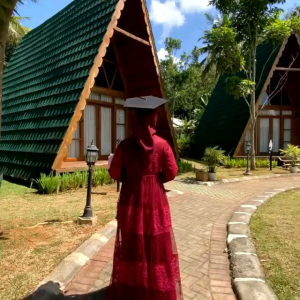 Desain Gamis Terbaru: Nadhira Dress Gamis Brokat Kombinasi Tulle