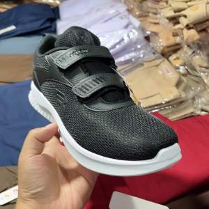 Sepatu Pro Att PC 951 V: Kenyamanan Maksimal & Desain Ergonomis