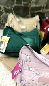 Tas Selempang Wanita Chibao Import Terbaru 7133 AB