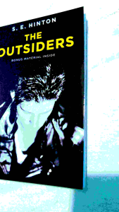 The Outsiders by S. E. Hinton - Paperback