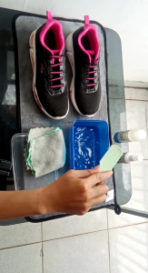 Paket Pembersih Sepatu | Travel Kit Shoes Cleaner | Sabun Sepatu Putih Suede Kulit Kanvas | Cairan Pembersih Sepatu Shoes Cleaner