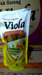 minyak goreng viola 400 ml pouch isi 12