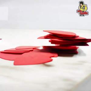 ปิ๊กกีตาร์ Delrin สีเขียวด้าน | 5 ชิ้น | 0.5 / 0.8 มม. | ทรงสามเหลี่ยม | จับกระชับ | ไม่ลื่นมือ | สีเขียว