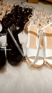 Giày Cao Gót Nữ  12P Khóa Gài Xoàn